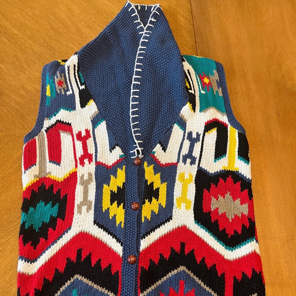 Small-Medium Knitted Artisan Wear Vest